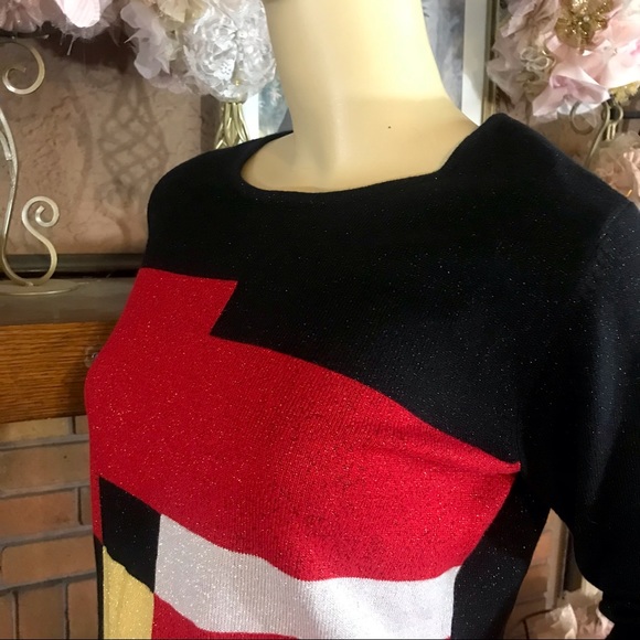 VINTAGE 1990'S PETITE SOPHISTICATE RED & BLACK W/METALLIC ACCENTS SWEATER (MP) - Picture 11 of 15